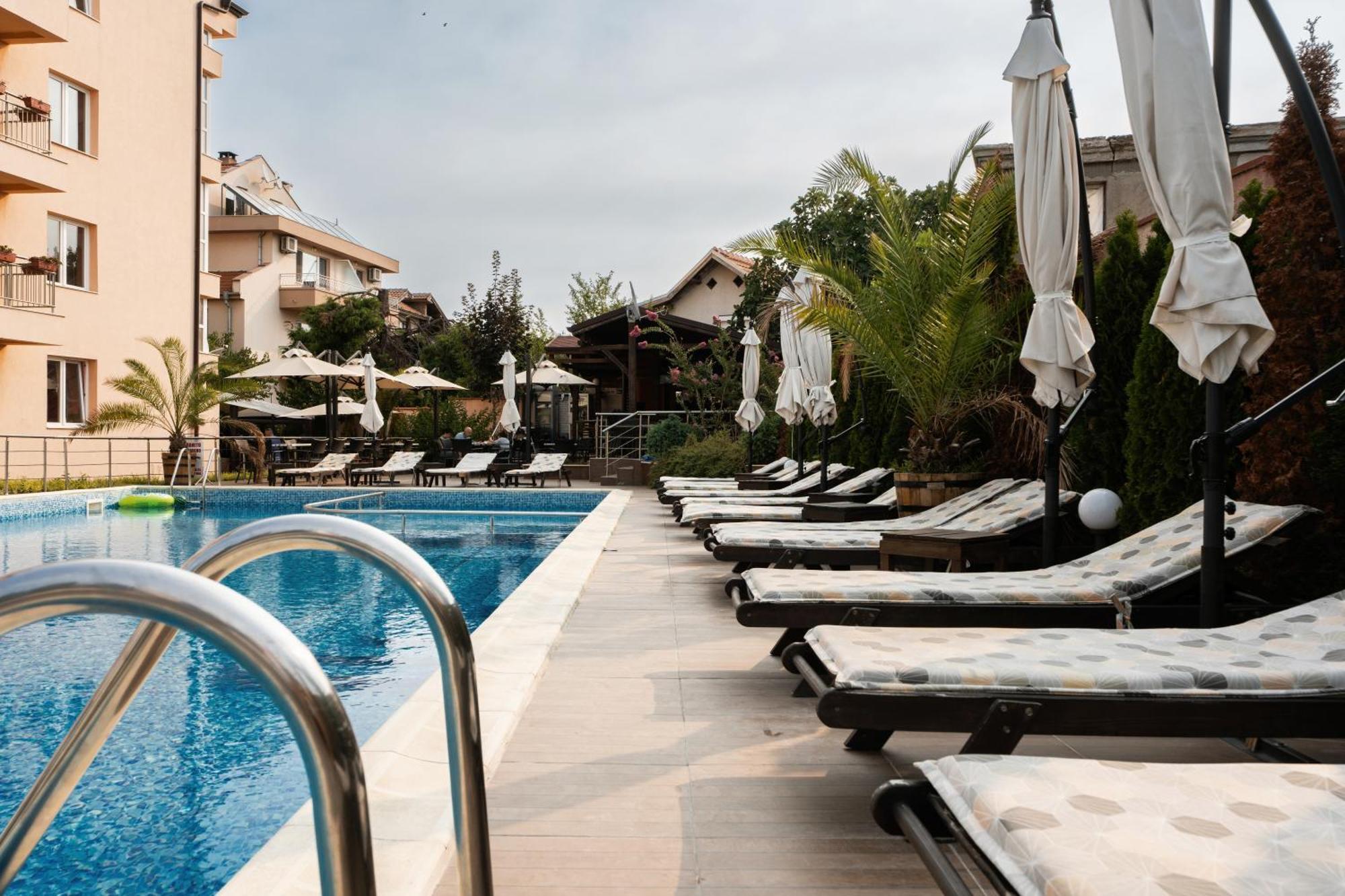 Boutique Wellness Hotel Ambrosia Černomorec Exterior foto