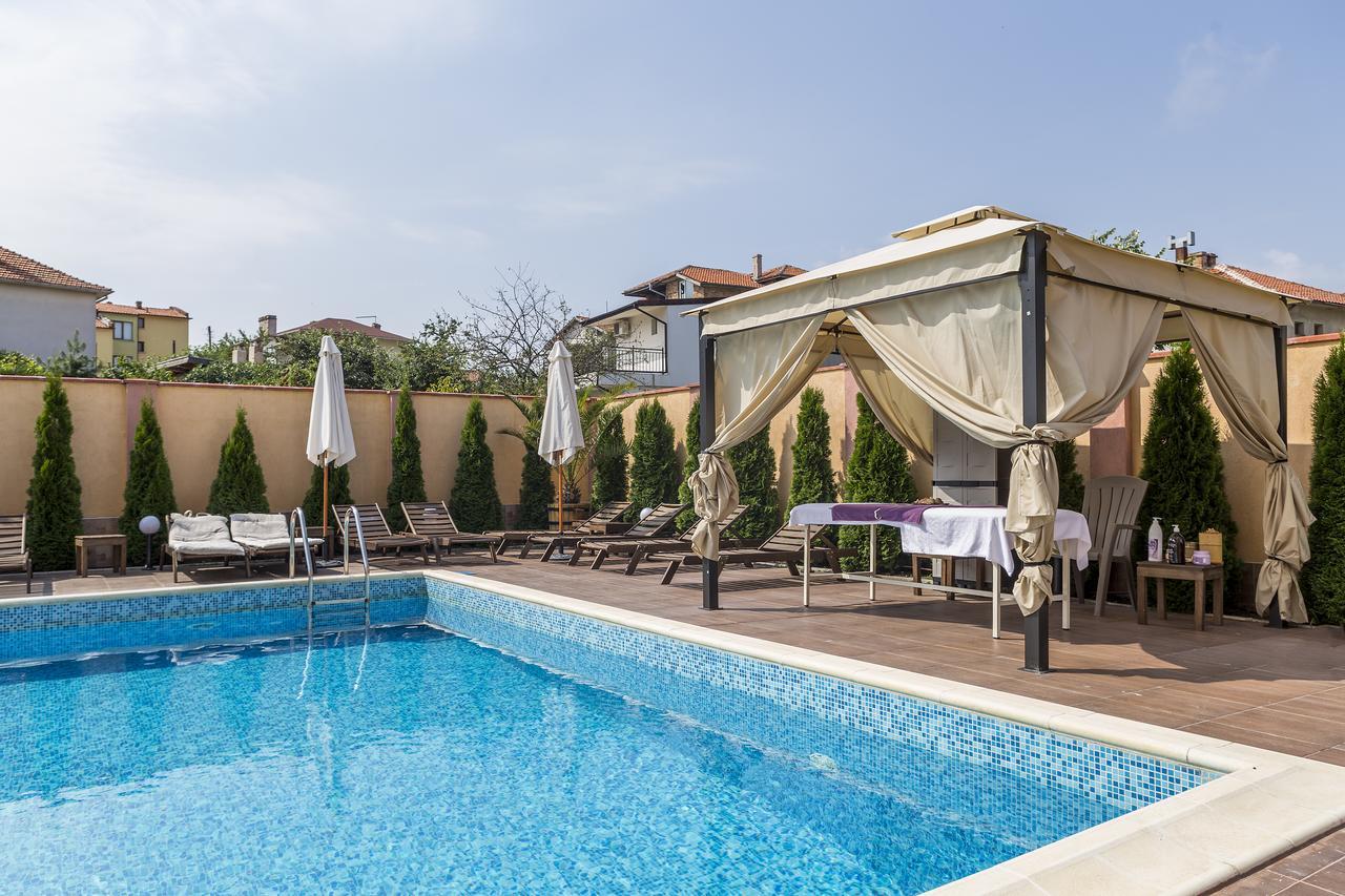 Boutique Wellness Hotel Ambrosia Černomorec Exterior foto